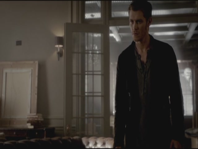 VampireDiariesWorld-dot-org-S3TVD_3x21BeforeSunset1469.jpg