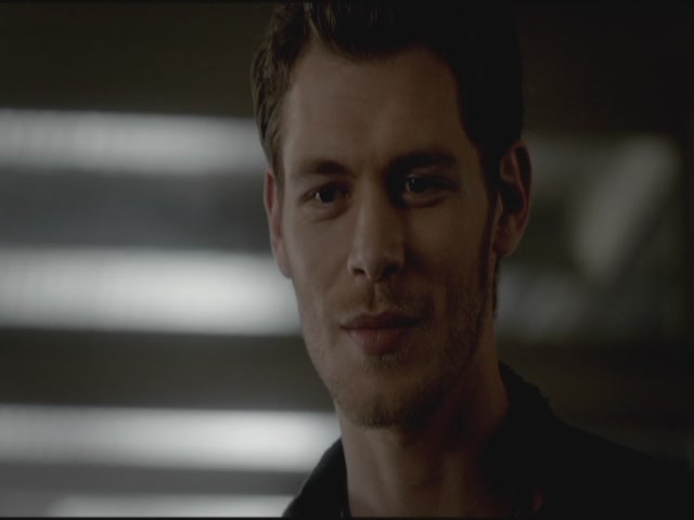 VampireDiariesWorld-dot-org-S3TVD_3x21BeforeSunset1485.jpg