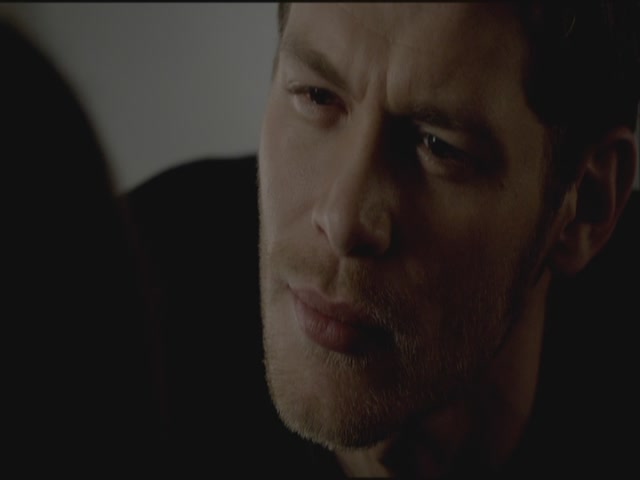 VampireDiariesWorld-dot-org-S3TVD_3x21BeforeSunset1510.jpg
