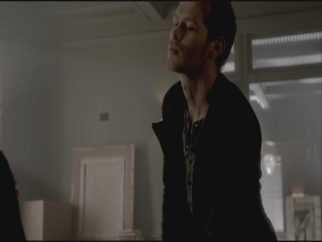 VampireDiariesWorld-dot-org-S3TVD_3x21BeforeSunset1514.jpg