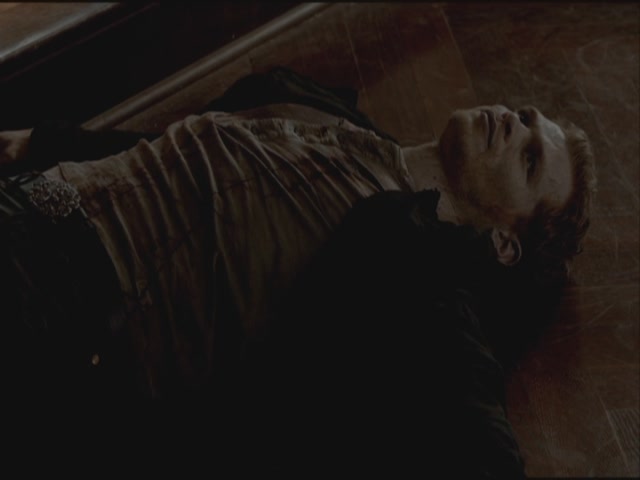VampireDiariesWorld-dot-org-S3TVD_3x21BeforeSunset1758.jpg