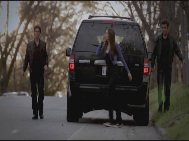 VampireDiariesWorld-dot-org-S3TVD_3x21BeforeSunset1768.jpg