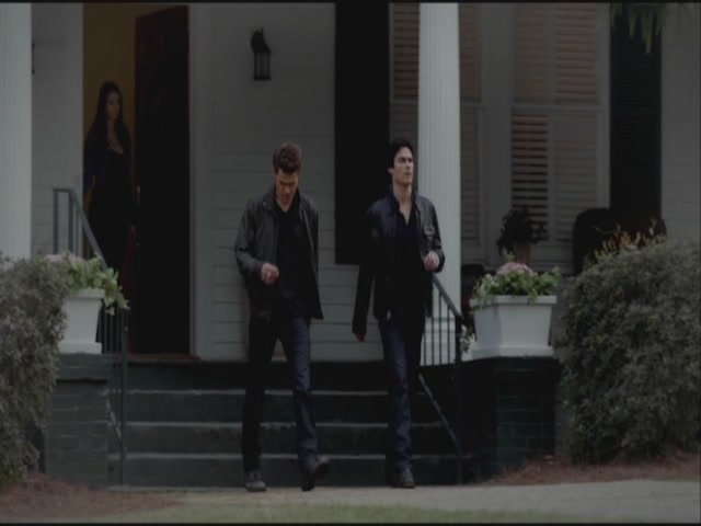 VampireDiariesWorld-dot-org-S3TVD_3x21BeforeSunset1863.jpg