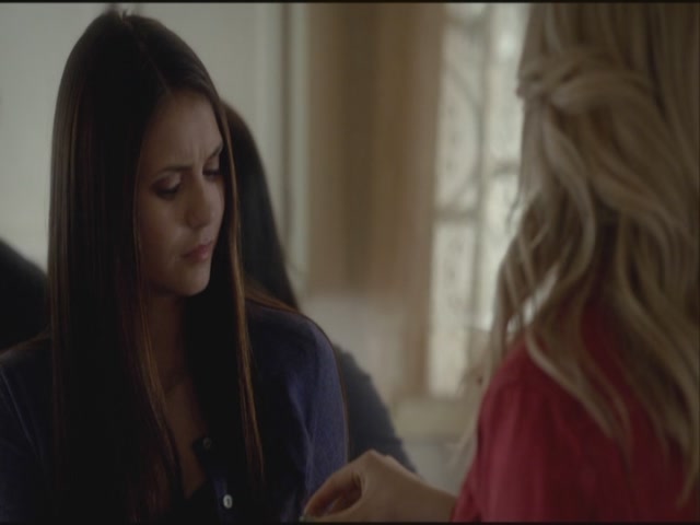 VampireDiariesWorld-dot-org-S3TVD_3x21BeforeSunset1905.jpg