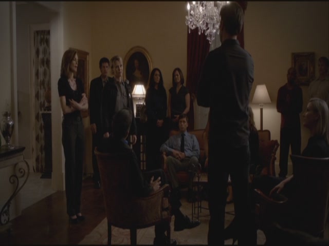 VampireDiariesWorld-dot-org-S3TVD_3x21BeforeSunset1991.jpg