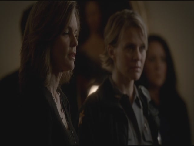 VampireDiariesWorld-dot-org-S3TVD_3x21BeforeSunset2008.jpg