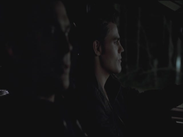 VampireDiariesWorld-dot-org-S3TVD_3x21BeforeSunset2068.jpg