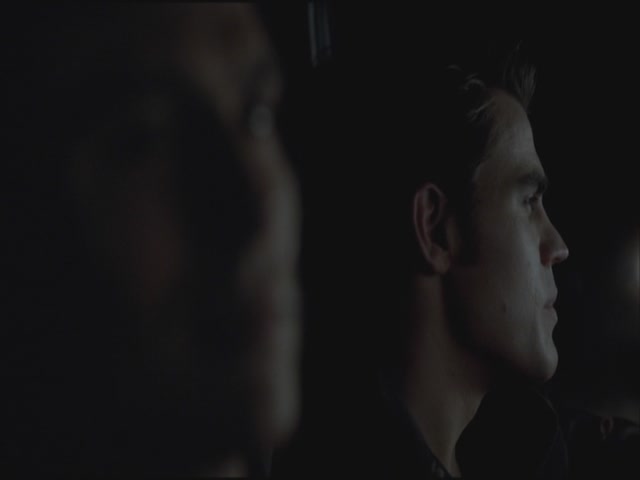 VampireDiariesWorld-dot-org-S3TVD_3x21BeforeSunset2073.jpg