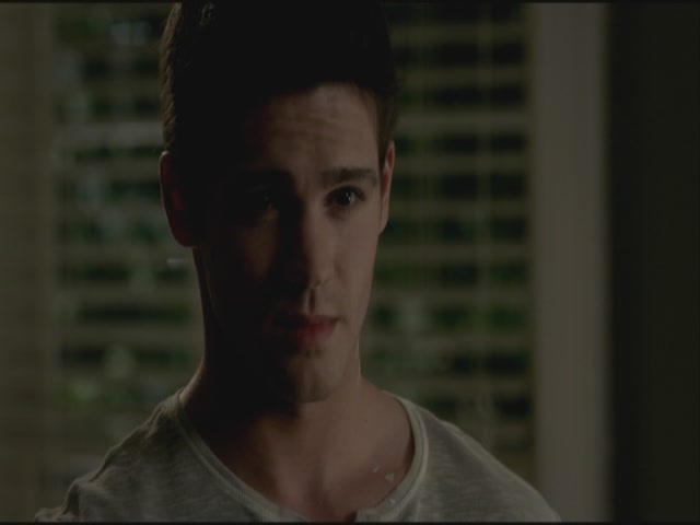 VampireDiariesWorld-dot-org-S3TVD_3x21BeforeSunset2173.jpg
