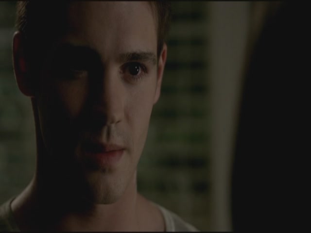 VampireDiariesWorld-dot-org-S3TVD_3x21BeforeSunset2211.jpg