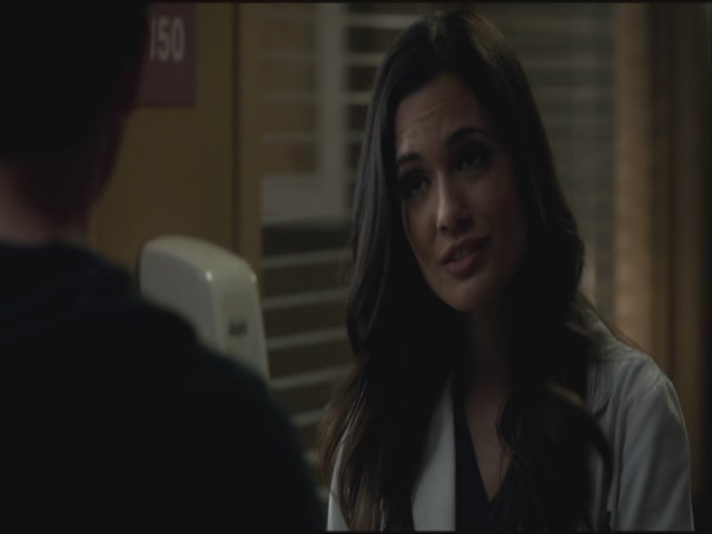 VampireDiariesWorld-dot-org-S3TVD_3x22TheDeparted0071.jpg