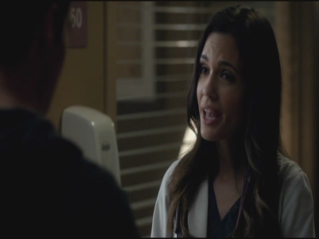 VampireDiariesWorld-dot-org-S3TVD_3x22TheDeparted0075.jpg