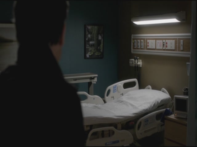 VampireDiariesWorld-dot-org-S3TVD_3x22TheDeparted0197.jpg VampireDiariesWorld-dot-org-S3TVD_3x22TheDeparted0197.jpg