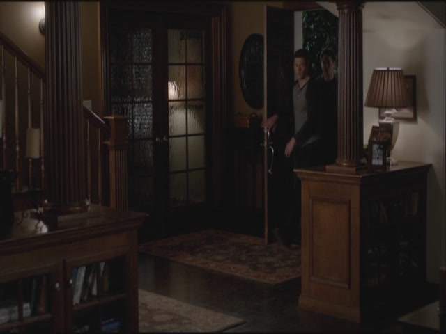 VampireDiariesWorld-dot-org-S3TVD_3x22TheDeparted0201.jpg VampireDiariesWorld-dot-org-S3TVD_3x22TheDeparted0201.jpg