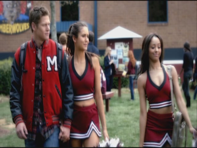 VampireDiariesWorld-dot-org-S3TVD_3x22TheDeparted0270.jpg