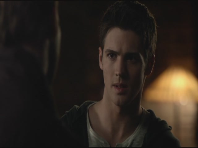 VampireDiariesWorld-dot-org-S3TVD_3x22TheDeparted0452.jpg