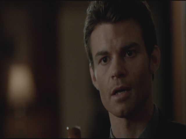 VampireDiariesWorld-dot-org-S3TVD_3x22TheDeparted0568.jpg