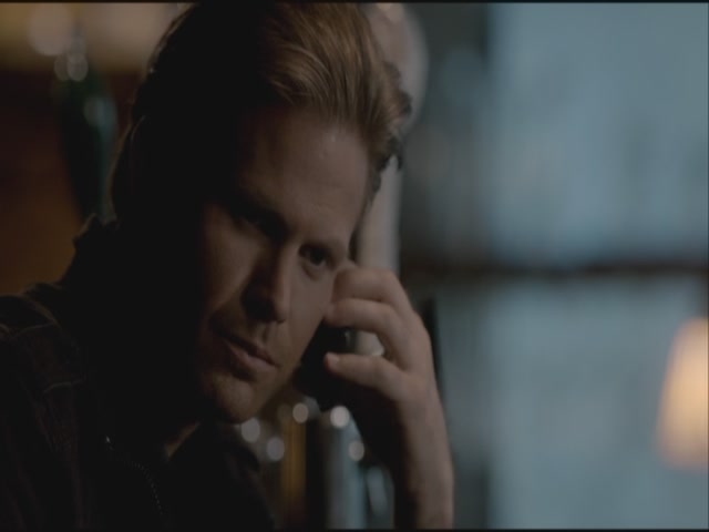 VampireDiariesWorld-dot-org-S3TVD_3x22TheDeparted0700.jpg