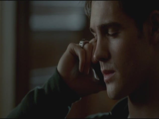 VampireDiariesWorld-dot-org-S3TVD_3x22TheDeparted0703.jpg
