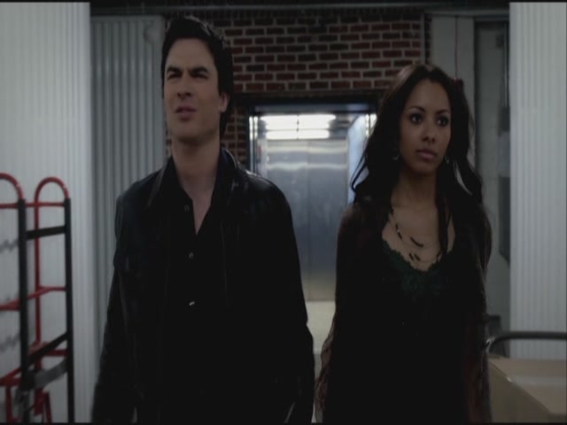 VampireDiariesWorld-dot-org-S3TVD_3x22TheDeparted0783.jpg