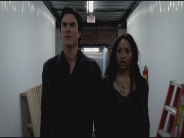 VampireDiariesWorld-dot-org-S3TVD_3x22TheDeparted0785.jpg