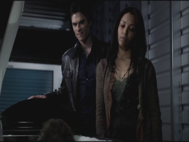 VampireDiariesWorld-dot-org-S3TVD_3x22TheDeparted0812.jpg