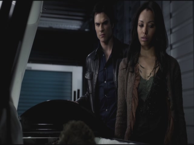 VampireDiariesWorld-dot-org-S3TVD_3x22TheDeparted0822.jpg