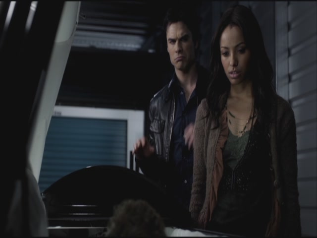 VampireDiariesWorld-dot-org-S3TVD_3x22TheDeparted0838.jpg