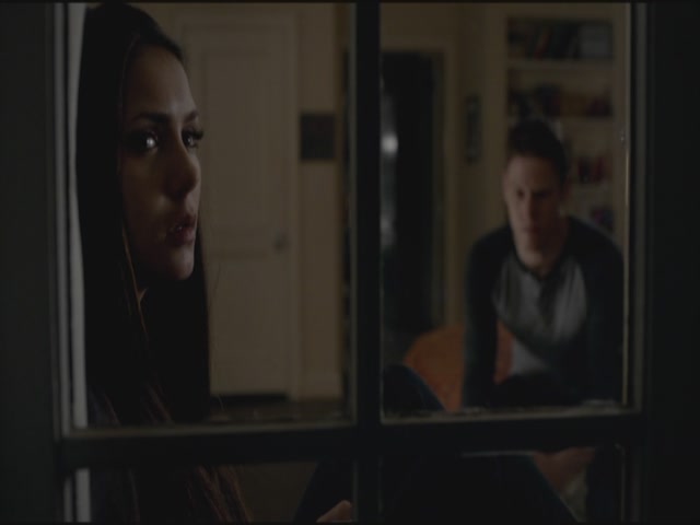 VampireDiariesWorld-dot-org-S3TVD_3x22TheDeparted1125.jpg