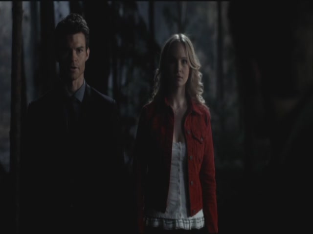 VampireDiariesWorld-dot-org-S3TVD_3x22TheDeparted1400.jpg