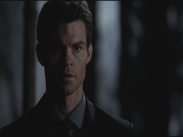 VampireDiariesWorld-dot-org-S3TVD_3x22TheDeparted1402.jpg