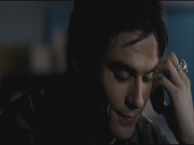 VampireDiariesWorld-dot-org-S3TVD_3x22TheDeparted1531.jpg VampireDiariesWorld-dot-org-S3TVD_3x22TheDeparted1531.jpg