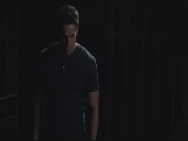VampireDiariesWorld-dot-org-S3TVD_3x22TheDeparted1777.jpg
