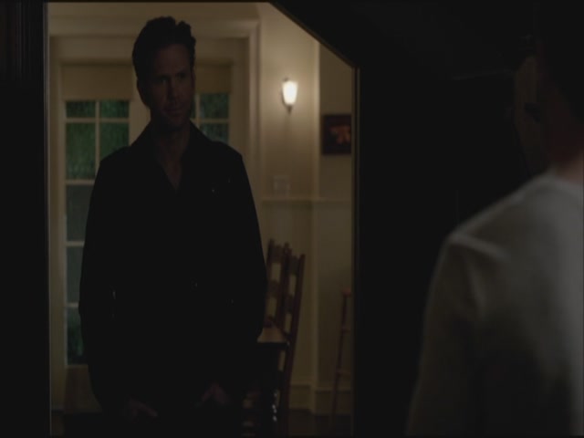 VampireDiariesWorld-dot-org-S3TVD_3x22TheDeparted2195.jpg