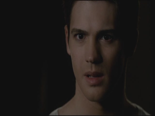 VampireDiariesWorld-dot-org-S3TVD_3x22TheDeparted2209.jpg VampireDiariesWorld-dot-org-S3TVD_3x22TheDeparted2209.jpg