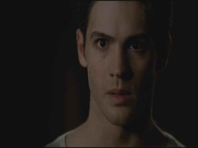 VampireDiariesWorld-dot-org-S3TVD_3x22TheDeparted2235.jpg VampireDiariesWorld-dot-org-S3TVD_3x22TheDeparted2235.jpg