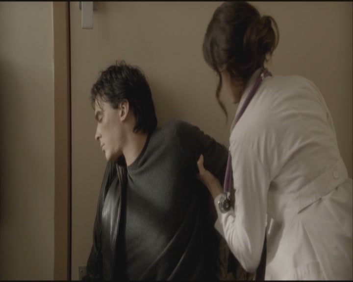 VampireDiariesWorld-dot-org-S3-SecondBite0003.jpg