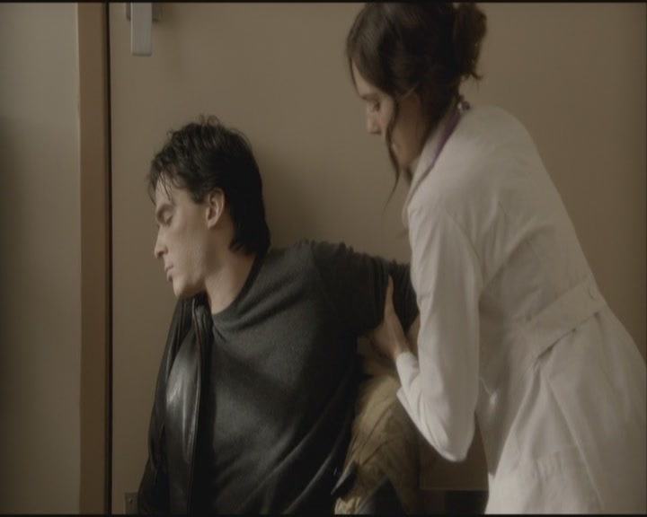 VampireDiariesWorld-dot-org-S3-SecondBite0004.jpg