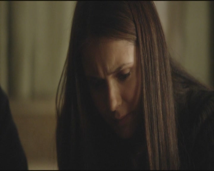 VampireDiariesWorld-dot-org-S3-SecondBite0057.jpg