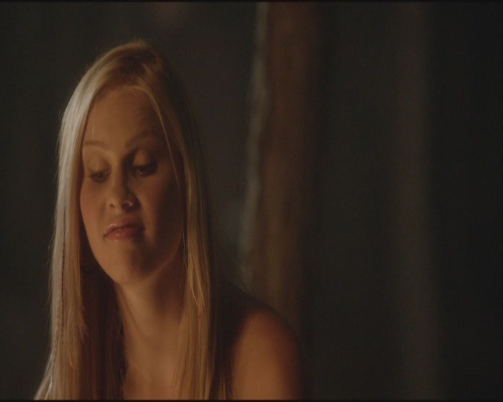 VampireDiariesWorld-dot-org-S3-SecondBite0123.jpg
