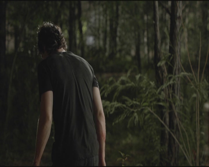 VampireDiariesWorld-dot-org-S3-SecondBite0133.jpg