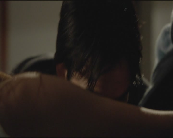 VampireDiariesWorld-dot-org-S3-SecondBite0154.jpg