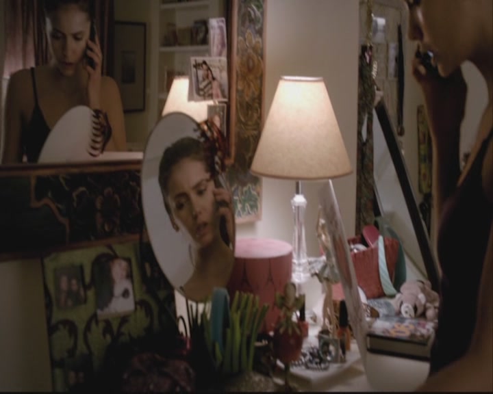 VampireDiariesWorld-dot-org-S3-StefansDescentIntoDarkness0431.jpg