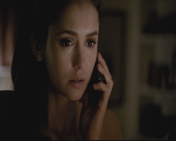 VampireDiariesWorld-dot-org-S3-StefansDescentIntoDarkness0437.jpg