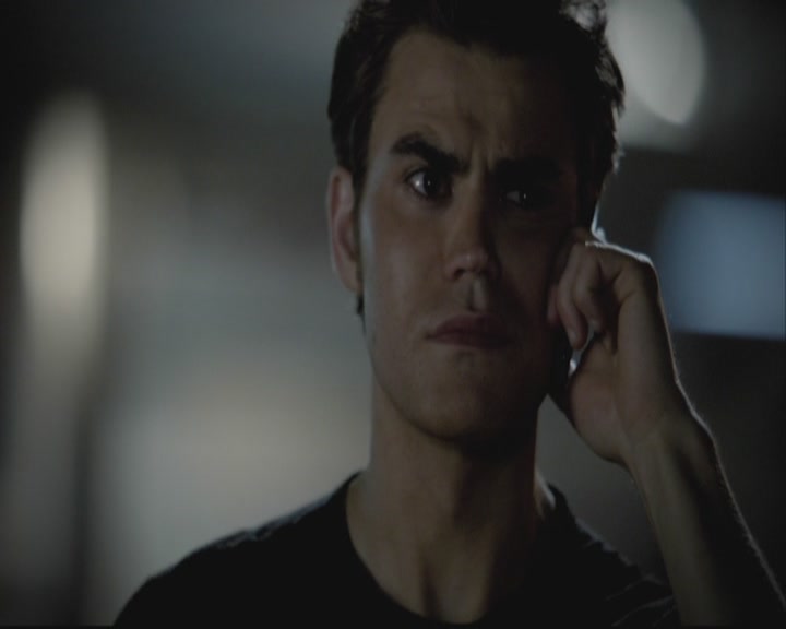 VampireDiariesWorld-dot-org-S3-StefansDescentIntoDarkness0438.jpg