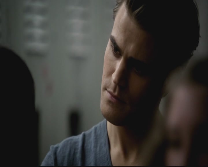 VampireDiariesWorld-dot-org-S3-StefansDescentIntoDarkness0475.jpg