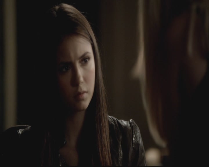 VampireDiariesWorld-dot-org-S3-TheOriginalVampireTheBeginning0247.jpg