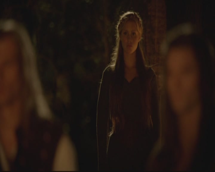 VampireDiariesWorld-dot-org-S3-TheOriginalVampireTheBeginning0298.jpg