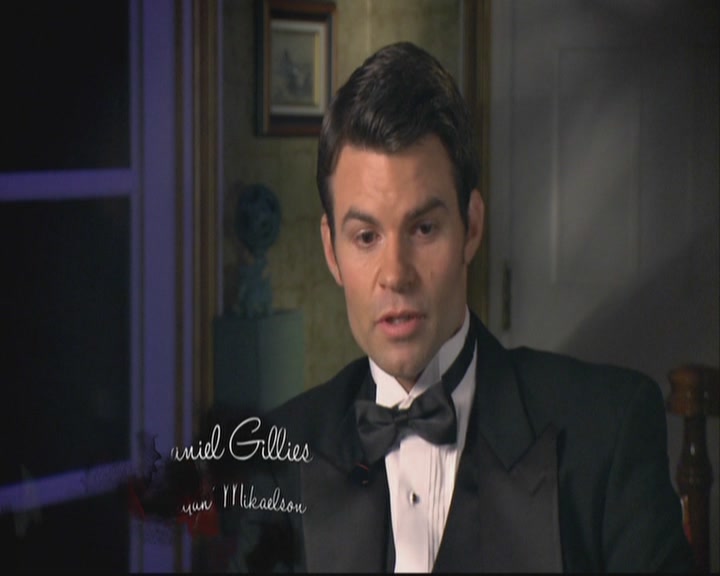 VampireDiariesWorld-dot-org-S3-TheOriginalVampireTheBeginning0377.jpg