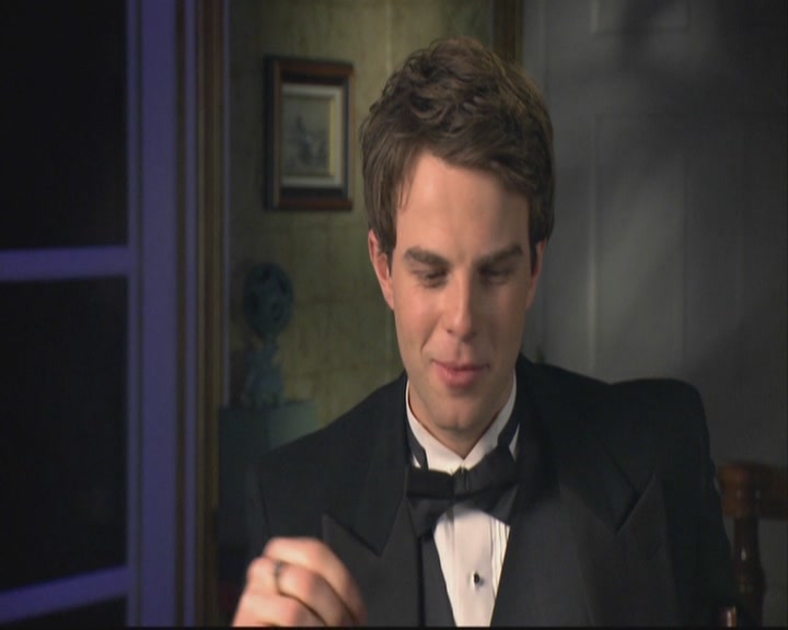 VampireDiariesWorld-dot-org-S3-TheOriginalVampireTheBeginning0550.jpg